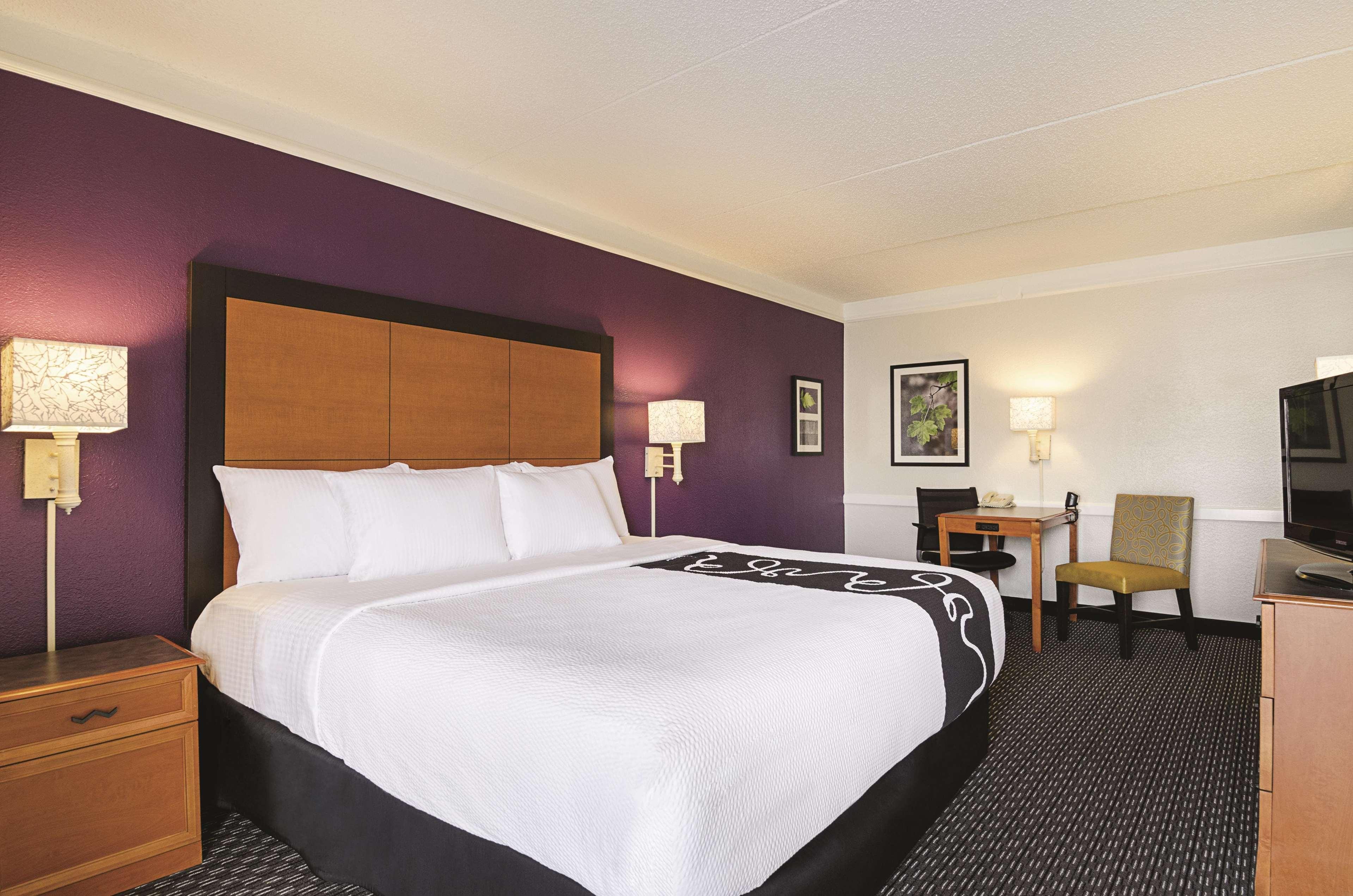 Hotel La Quinta By Wyndham Raleigh Durham Intl Ap Morrisville Exterior foto