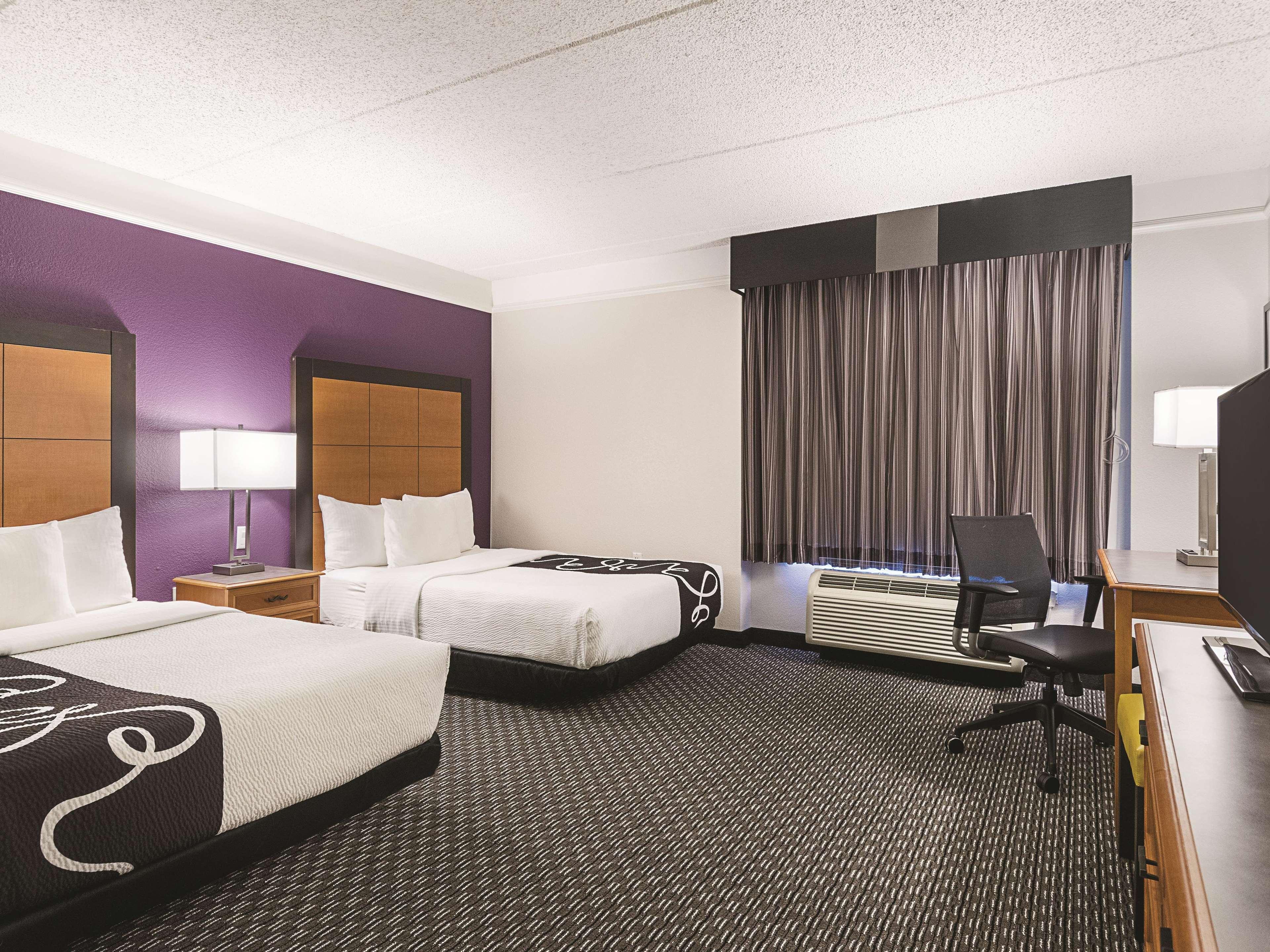 Hotel La Quinta By Wyndham Raleigh Durham Intl Ap Morrisville Exterior foto