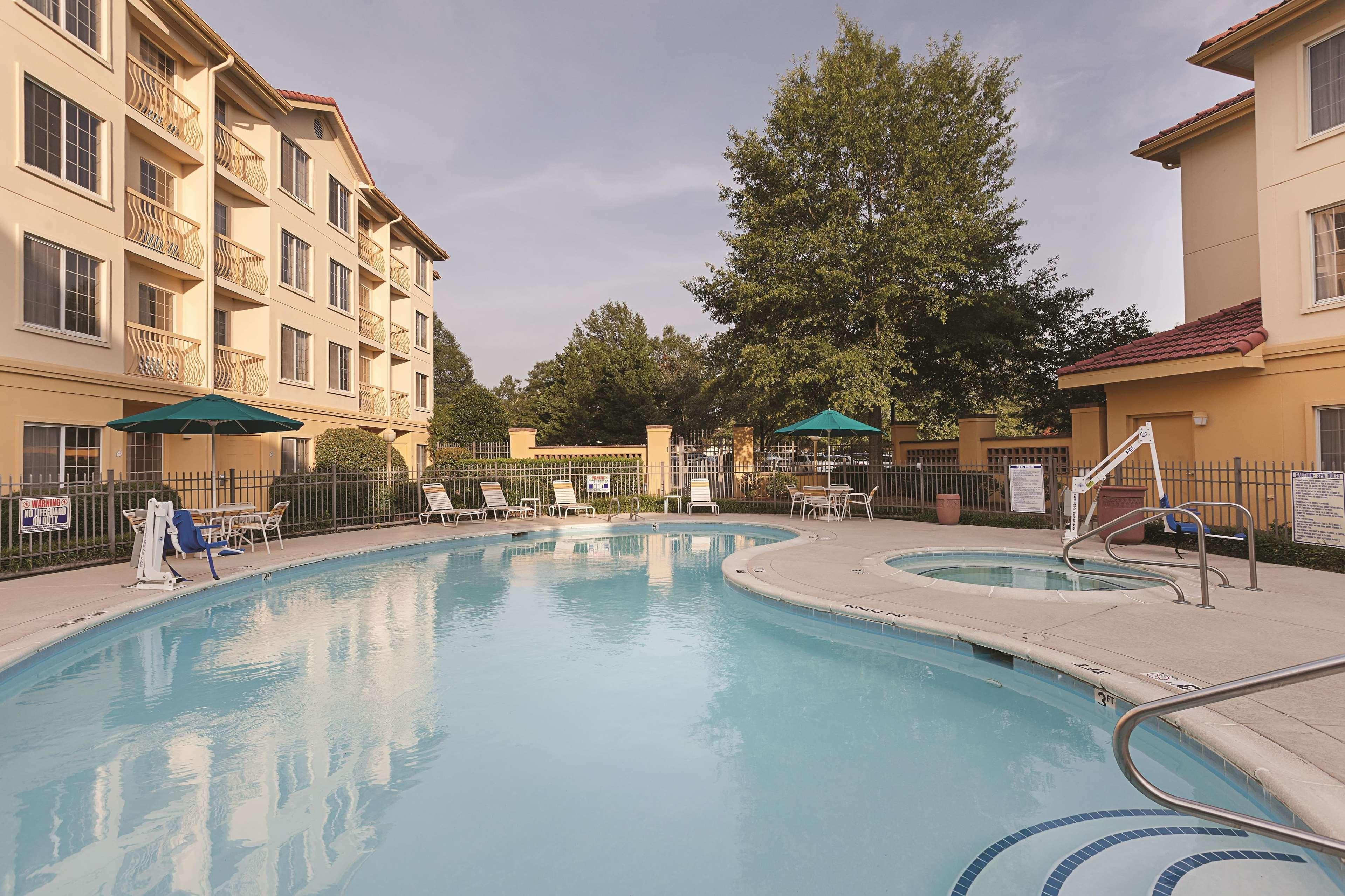 Hotel La Quinta By Wyndham Raleigh Durham Intl Ap Morrisville Exterior foto