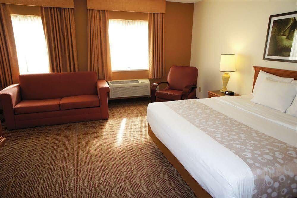 Hotel La Quinta By Wyndham Raleigh Durham Intl Ap Morrisville Exterior foto