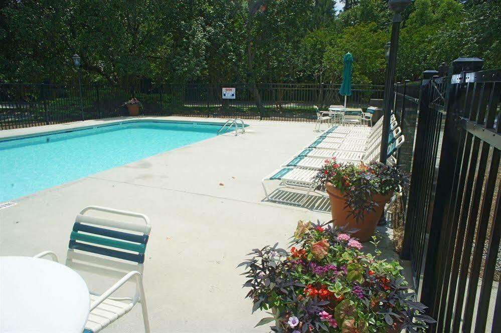 Hotel La Quinta By Wyndham Raleigh Durham Intl Ap Morrisville Exterior foto
